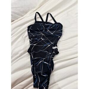 Arena sport one piece onesie swimsuit halftone challenge black white and blue